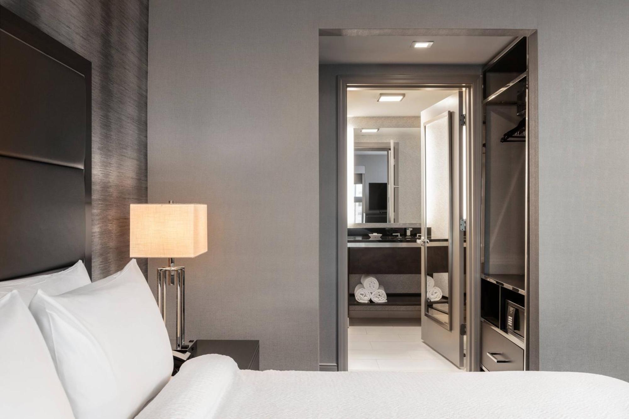 Residence Inn By Marriott Boston Logan Airport/Челси Екстериор снимка