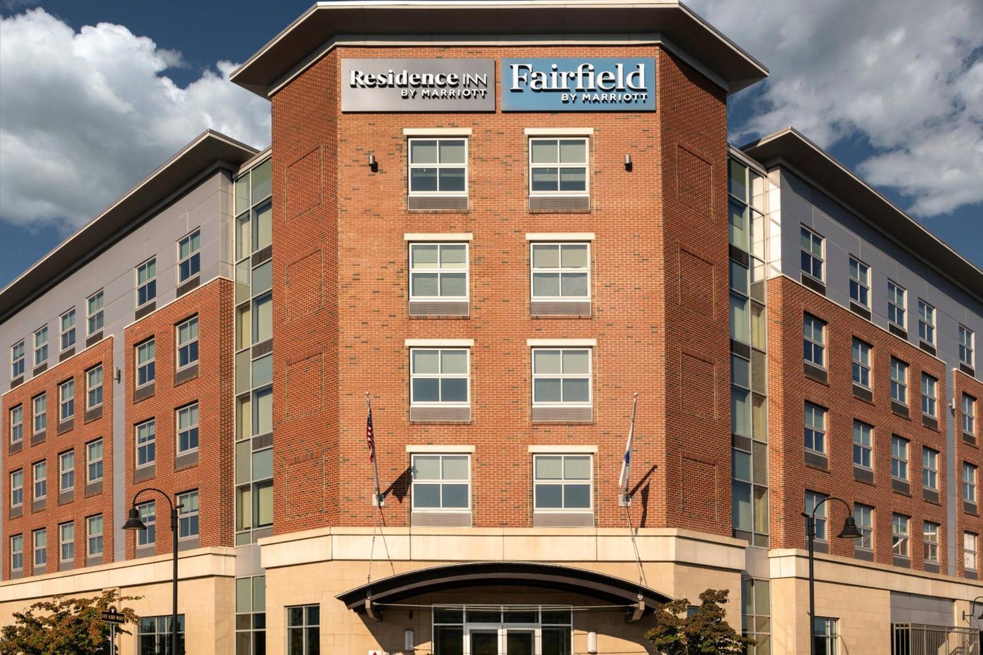 Residence Inn By Marriott Boston Logan Airport/Челси Екстериор снимка